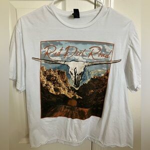 Red Dirt Road Brooks & Dunn White Cropped Graphic T-Shirt Size Medium